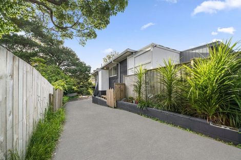 Photo of property in 29 Gladys Avenue, Glenfield, Auckland, 0629