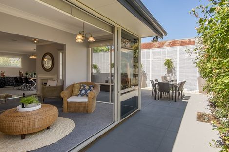 Photo of property in 52 Nayland Street, Sumner, Christchurch, 8081