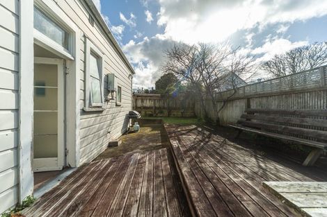 Photo of property in 37 Owen Street, Newtown, Wellington, 6021