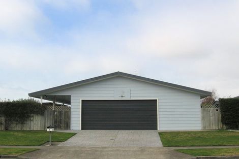 Photo of property in 5 Alan Styles Place, Greenmeadows, Napier, 4112