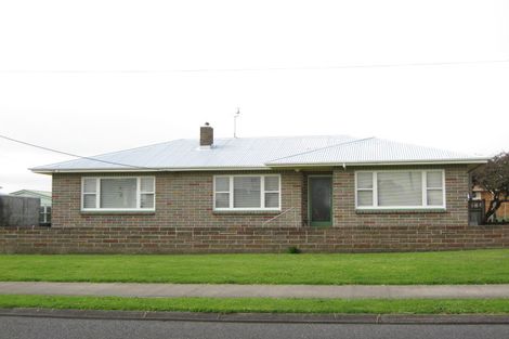 Photo of property in 112 Centennial Avenue, Waitara, 4320