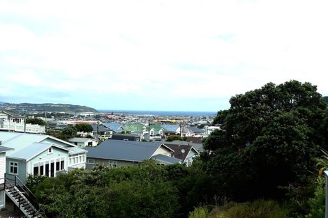 Photo of property in 88c Overtoun Terrace, Hataitai, Wellington, 6021