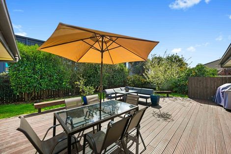 Photo of property in 21 Burgundy Court, Rototuna, Hamilton, 3210