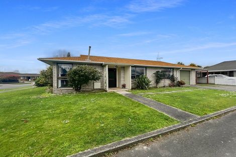 Photo of property in 6a Woodfield Avenue, Roslyn, Palmerston North, 4414
