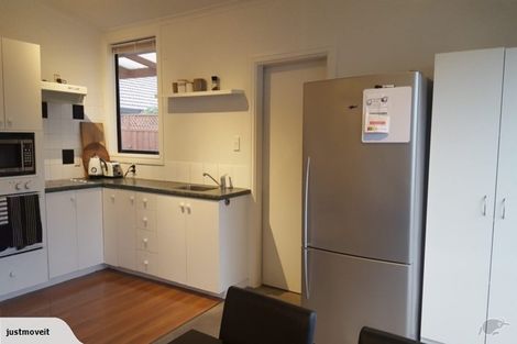 Photo of property in 2 Moffett Street, Islington, Christchurch, 8042