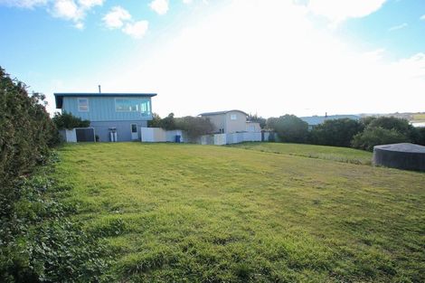 Photo of property in 16 Nasmyth Street, Kakanui, Oamaru, 9495