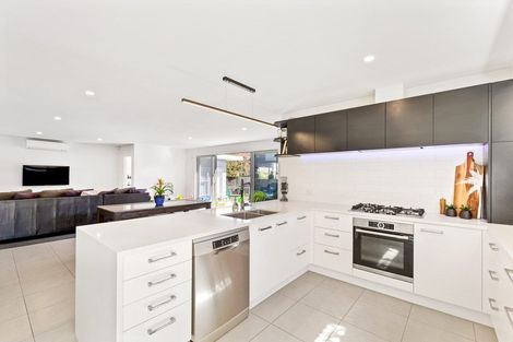 Photo of property in 46 Doment Crescent, Orewa, 0931