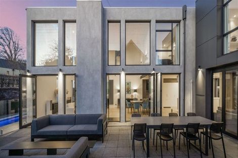 Photo of property in 100 Glandovey Road, Fendalton, Christchurch, 8052