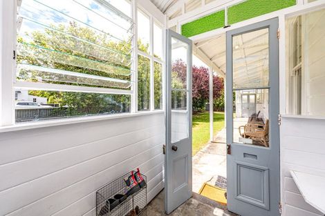 Photo of property in 27 Brassey Road, Saint Johns Hill, Whanganui, 4500