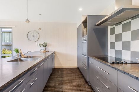 Photo of property in 64 Arthur Street, Winton, 9720