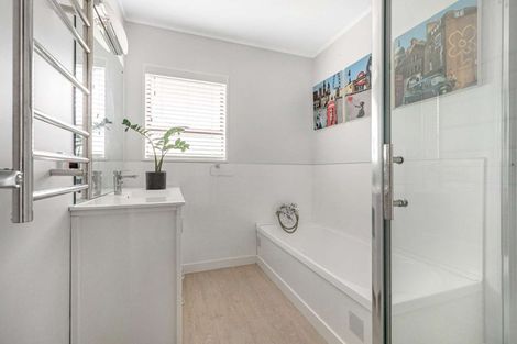 Photo of property in 4 Marupo Place, Whakatane, 3120