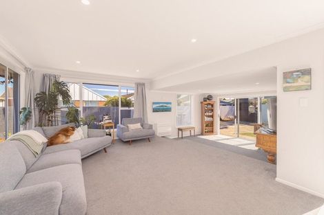 Photo of property in 20 Roberta Drive, Somerfield, Christchurch, 8024