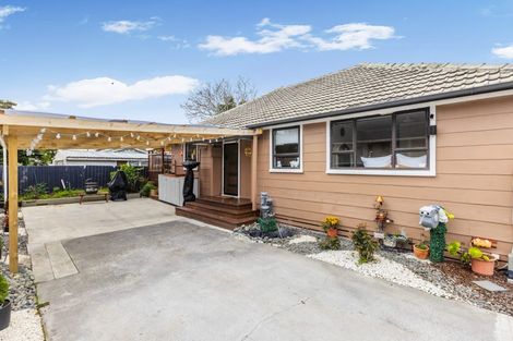 Photo of property in 2/7 Manuia Road, Takanini, 2112