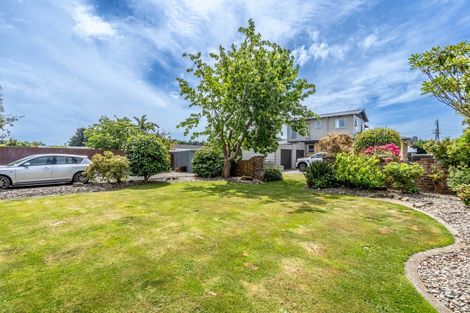 Photo of property in 82 Dalwharn Street, Wallacetown, 9816