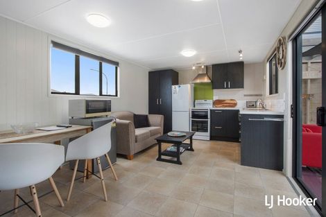 Photo of property in 12 Breaker's Crescent, Waihi Beach, 3611