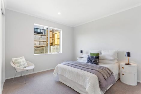 Photo of property in 23 Symes Drive, Red Beach, 0932