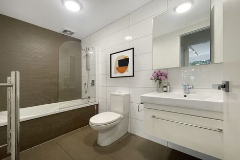 Photo of property in Revolucion Apartments, 104n/28 Torrens Terrace, Mount Cook, Wellington, 6011