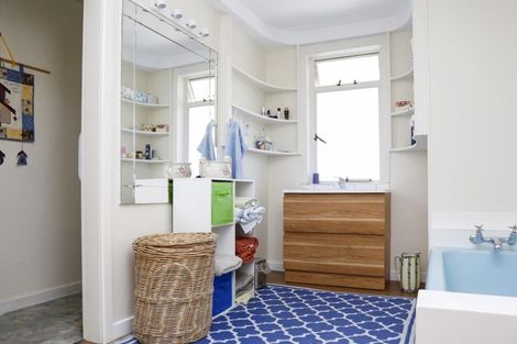 Photo of property in 1 Weston Road, Holmes Hill, Oamaru, 9401