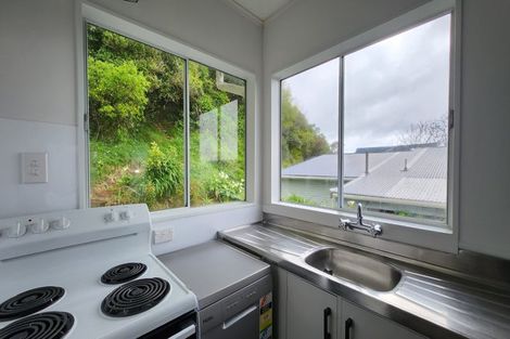 Photo of property in 30b Truscott Avenue, Johnsonville, Wellington, 6037