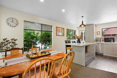 Photo of property in 37 Townshend Crescent, Halswell, Christchurch, 8025