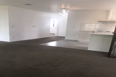 Photo of property in 3/79 Great South Road, Manurewa, Auckland, 2102