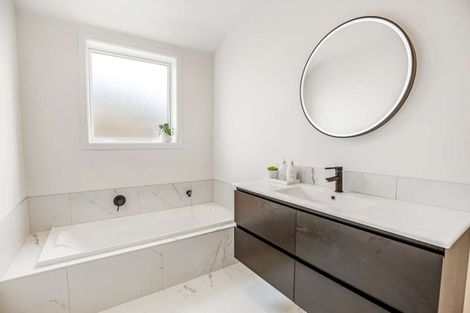 Photo of property in 7 Magnolia Lane, Kelvin Grove, Palmerston North, 4414