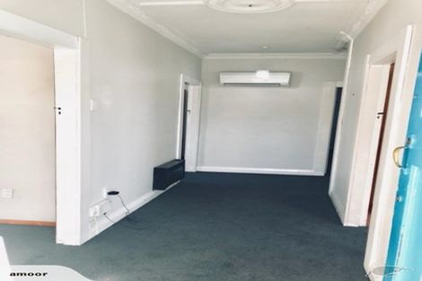Photo of property in 2 Douglas Street, Waiwhetu, Lower Hutt, 5010