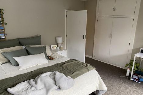 Photo of property in 48 Athol Terrace, Upper Riccarton, Christchurch, 8041