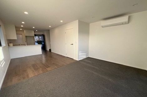 Photo of property in 27/28 Westgate Drive, Westgate, Auckland, 0614