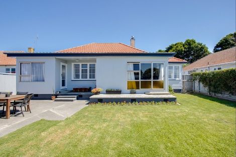 Photo of property in 102 Nuffield Avenue, Marewa, Napier, 4110