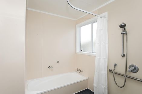 Photo of property in 9 Lewis Street, Kaiti, Gisborne, 4010