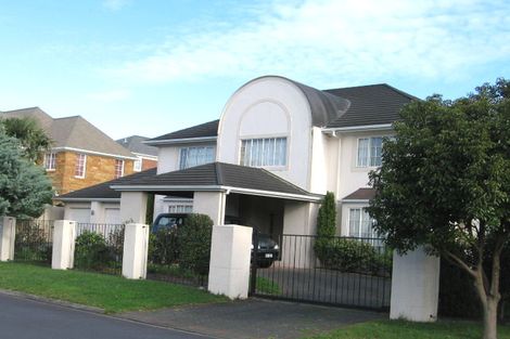 Photo of property in 10 Haven Crest, Somerville, Auckland, 2014