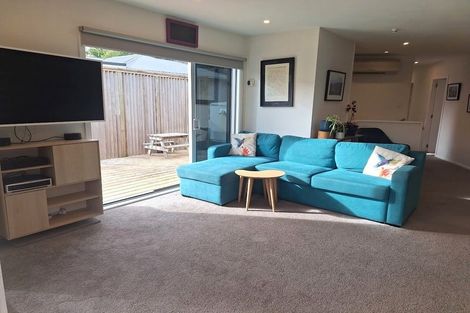 Photo of property in 17 Thomas Street, Stokes Valley, Lower Hutt, 5019