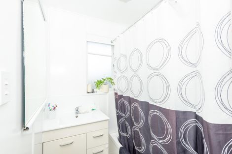 Photo of property in 17 Ropata Street, Kaiti, Gisborne, 4010