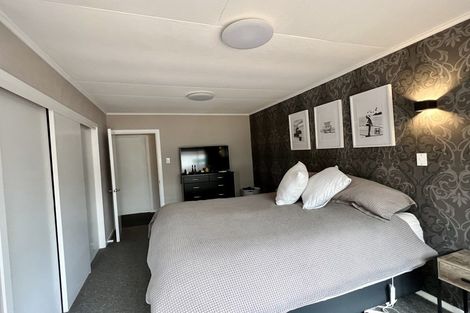 Photo of property in 35 John Street, Otatara, Invercargill, 9879