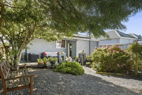 Photo of property in 21 Hargest Crescent, Saint Kilda, Dunedin, 9012