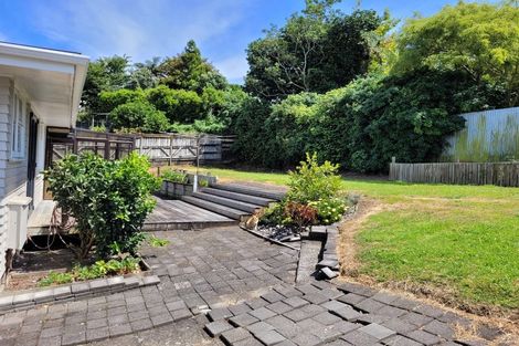 Photo of property in 11 Oawai Place, Marfell, New Plymouth, 4310