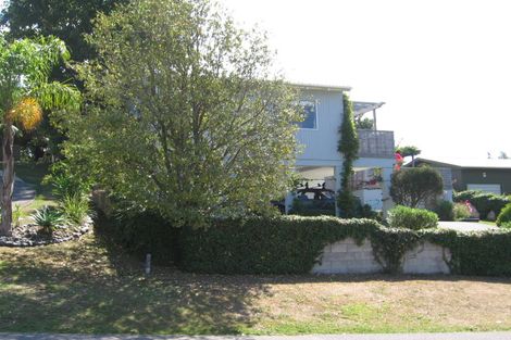 Photo of property in 31 Saddleback Rise, Murrays Bay, Auckland, 0630