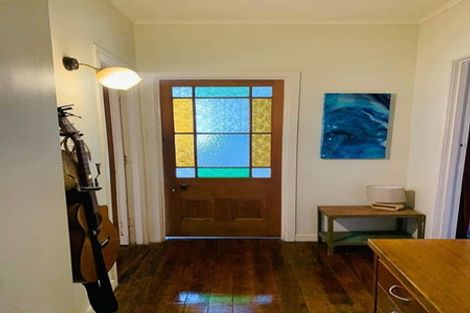 Photo of property in 61 Symonds Street, Onehunga, Auckland, 1061