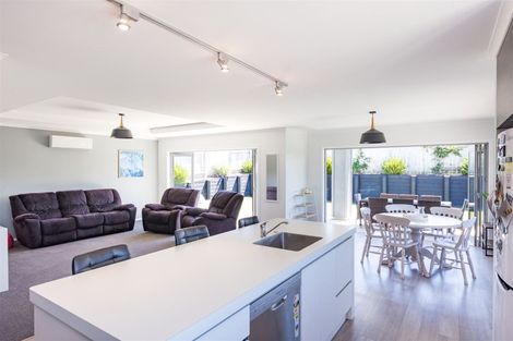 Photo of property in 9 Poplar Grove, Feilding, 4702