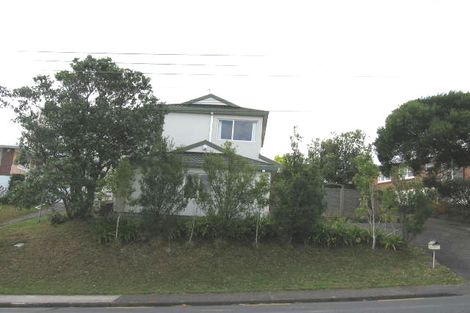 Photo of property in 1/64 Sunnynook Road, Sunnynook, Auckland, 0620