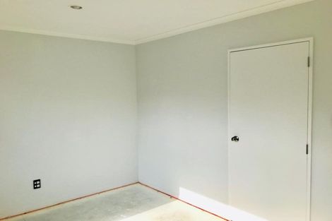 Photo of property in 66 De Havilland Drive, Goodwood Heights, Auckland, 2105