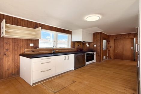 Photo of property in 93 Fairview Avenue, Fairview Heights, Auckland, 0632