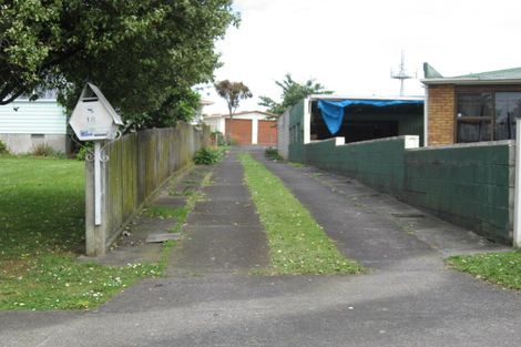 Photo of property in 18 Paine Place, Mangere, Auckland, 2022