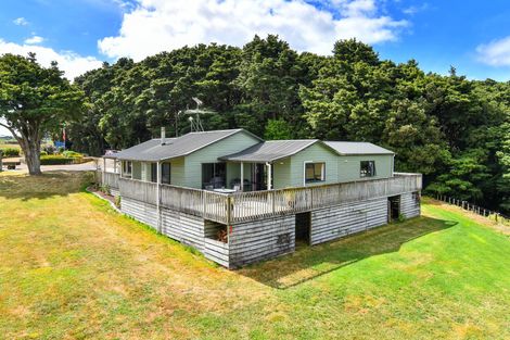 Photo of property in 288 Waiuku Road, Puni, Pukekohe, 2678
