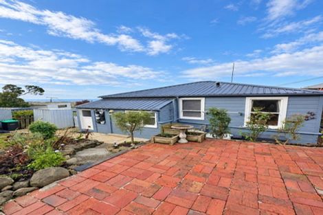 Photo of property in 1 Robinson Street, Lookout Point, Dunedin, 9011