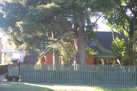 Photo of property in 2/360 Great South Road, Opaheke, Papakura, 2113