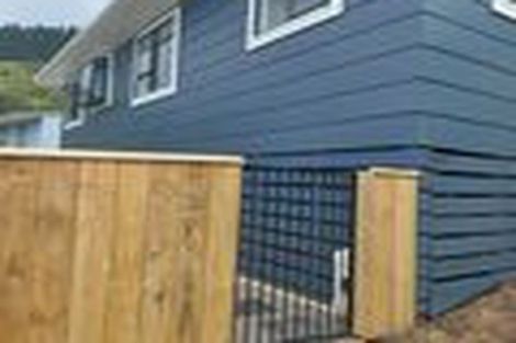 Photo of property in 7 Westra View, Tawa, Wellington, 5028