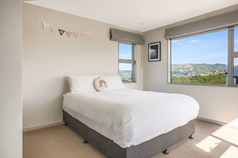 Photo of property in 18 Peel Lane, Aotea, Porirua, 5024