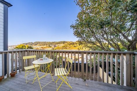 Photo of property in 149 Tasman Street, Mount Cook, Wellington, 6021
